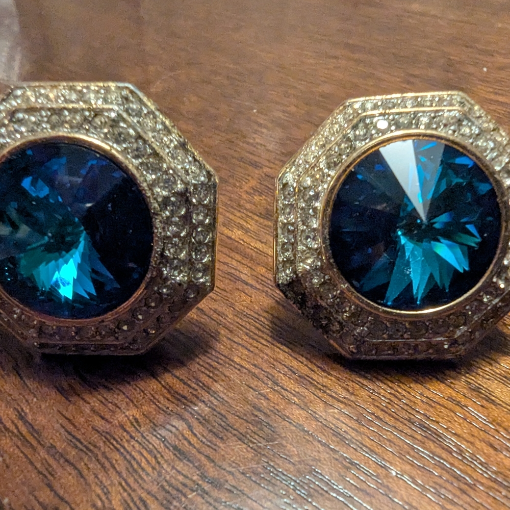 Vintage St. John Blue and Silver Octagon Clip On Earrings - Picture 3 of 9